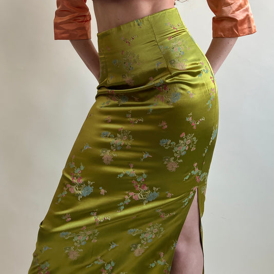 Vintage 90s green print satin maxi skirt (M/L)